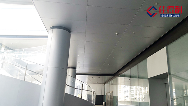 為什么鋁單板幕墻成為現(xiàn)代建筑的中流砥柱？