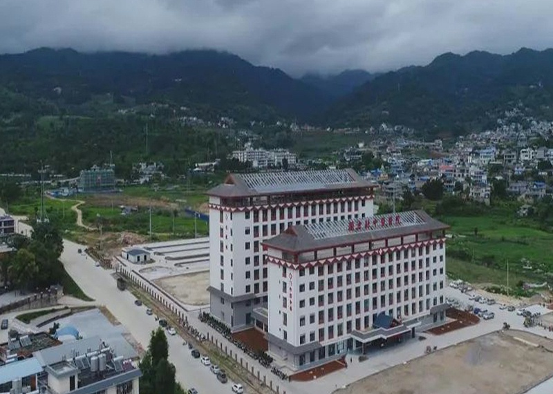 云南普洱市瀾滄中醫(yī)院 (3)